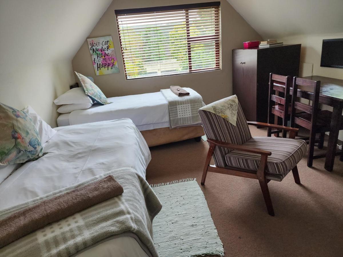 Mackenzies Accommodation East London Luaran gambar